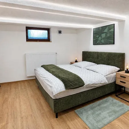 Apartamento 82 *